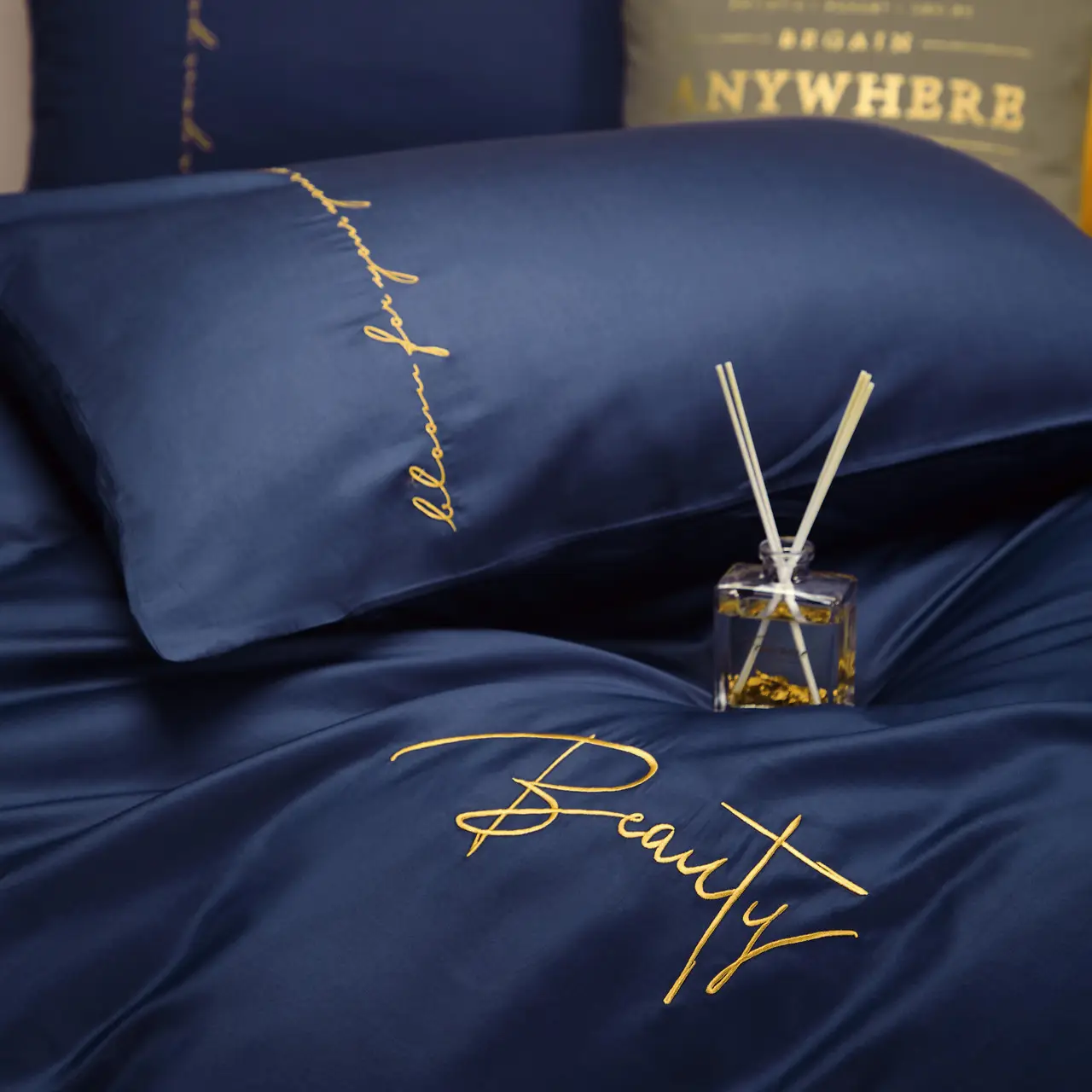 Постільна білизна євро Vie nouvelle Embroidery сатин 200х220 E002