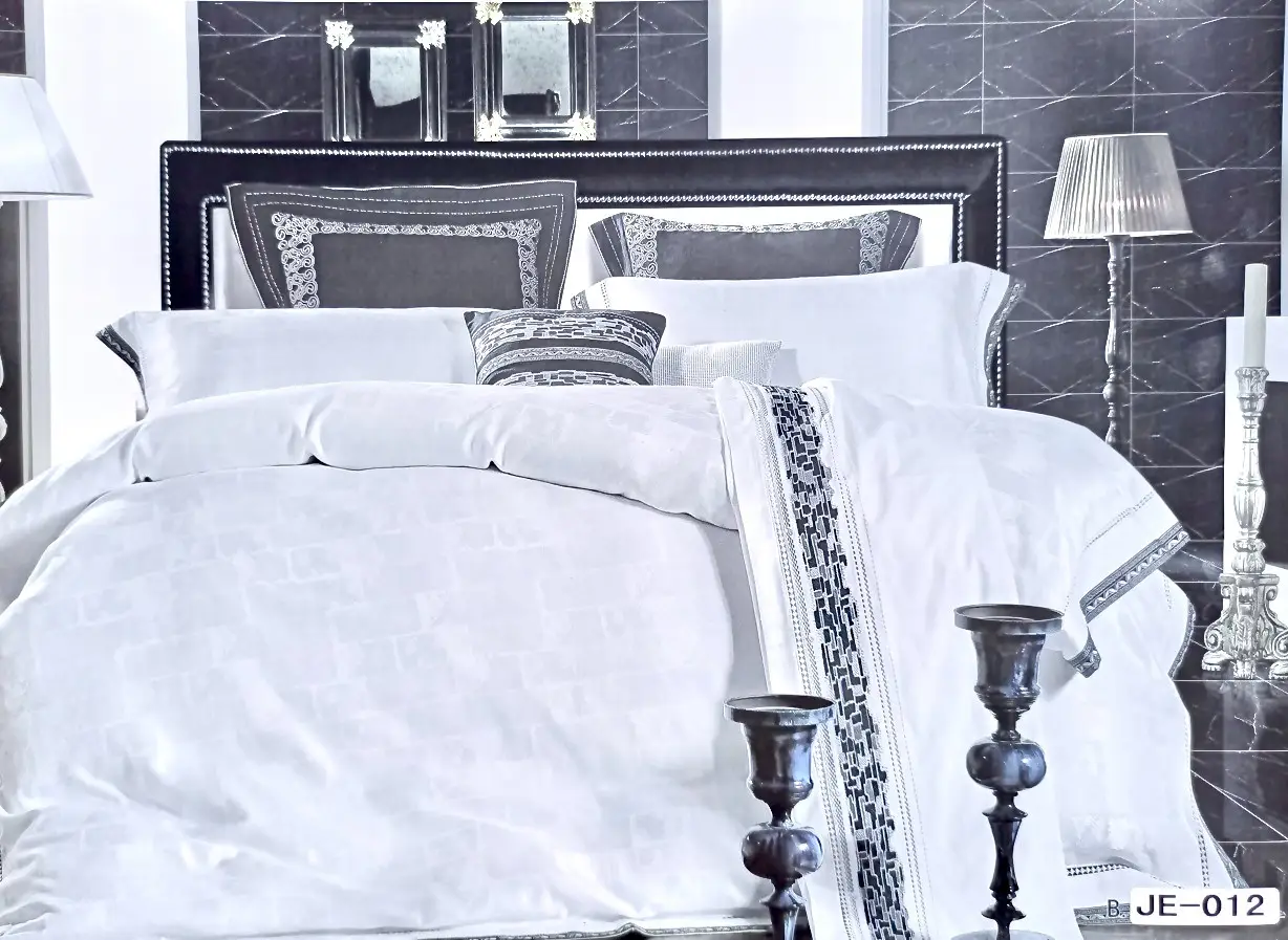 Постільна білизна Vie Nouvelle жаккард із шовковою вишивкою євро 200х220 JE-A012-2