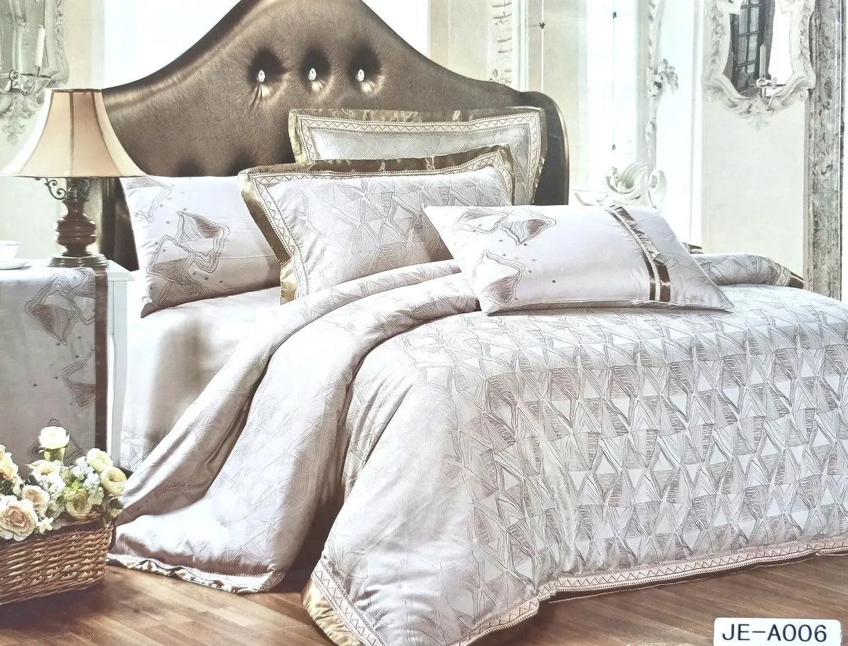 Постільна білизна Vie Nouvelle жаккард із шовковою вишивкою євро 200х220 JE-A006