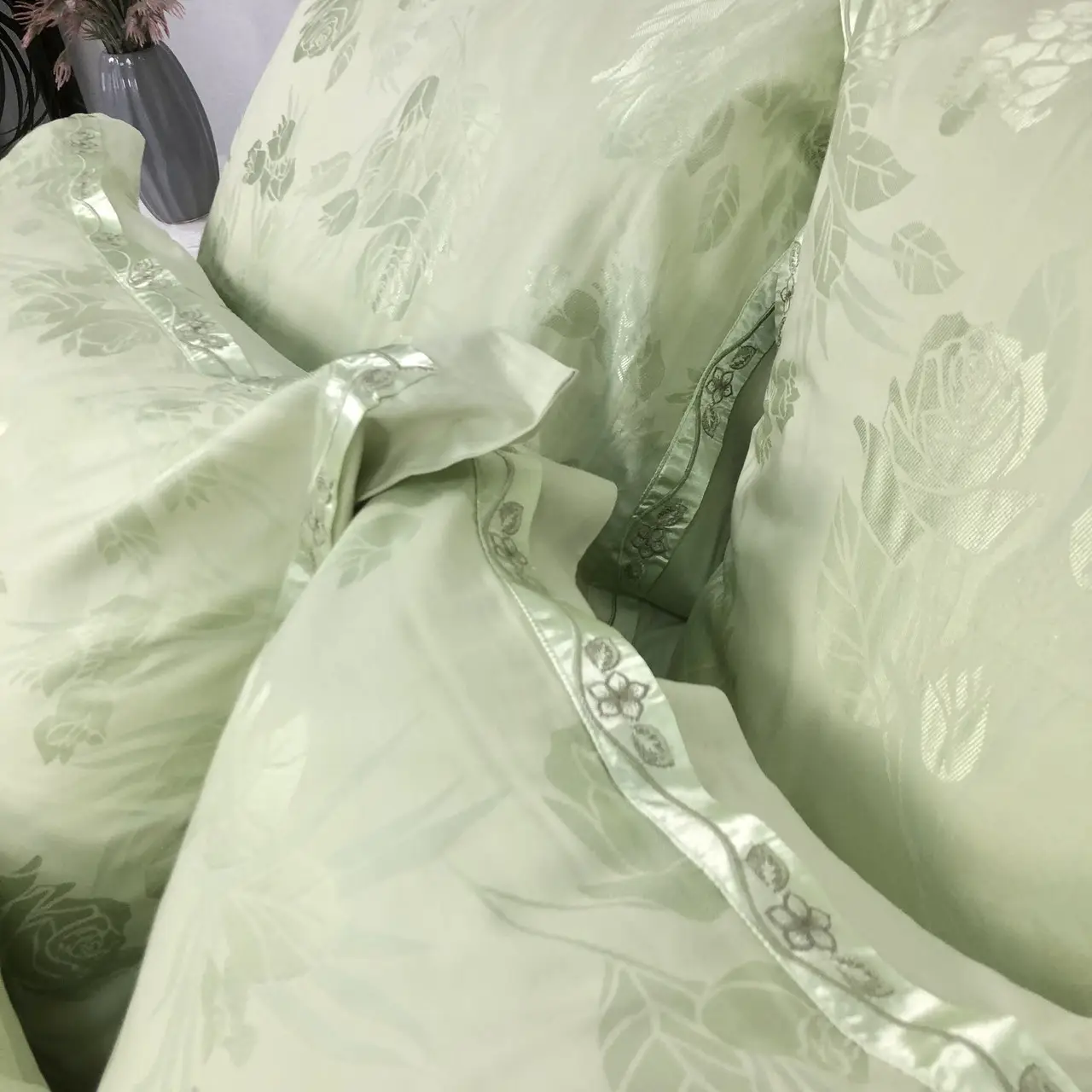 Постільна білизна Vie Nouvelle жакард з вишивкою євро 200×220 JE14