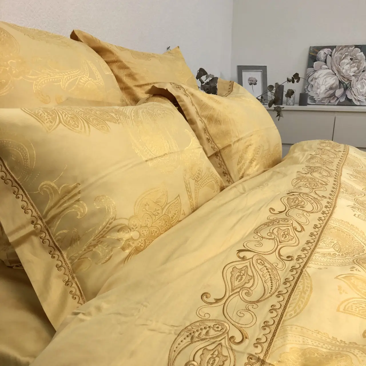 Постільна білизна Vie Nouvelle жакард з вишивкою JE-174