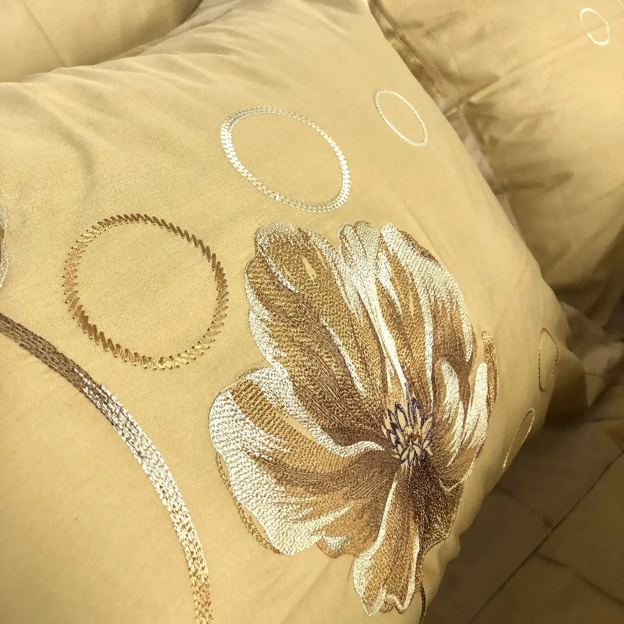 Постільна білизна з вишивкою Ailin JE-4B