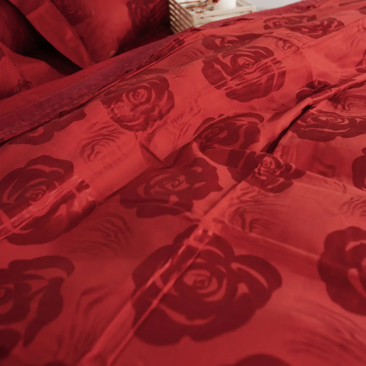 Постільна білизна Євро жаккард з вишивкою Ailin 200×220 JE-89E