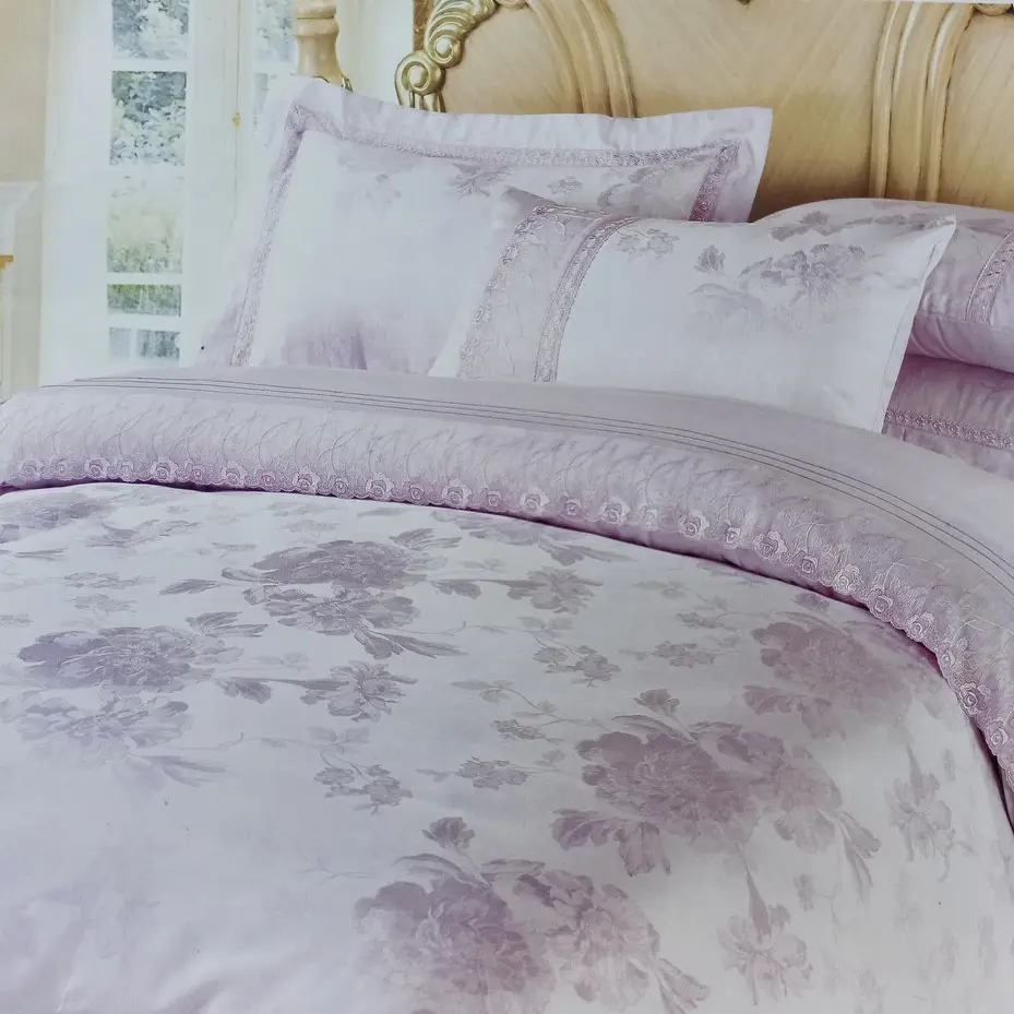 Постільна білизна Ailin жаккард з вишивкою євро 200×220 JE-92E