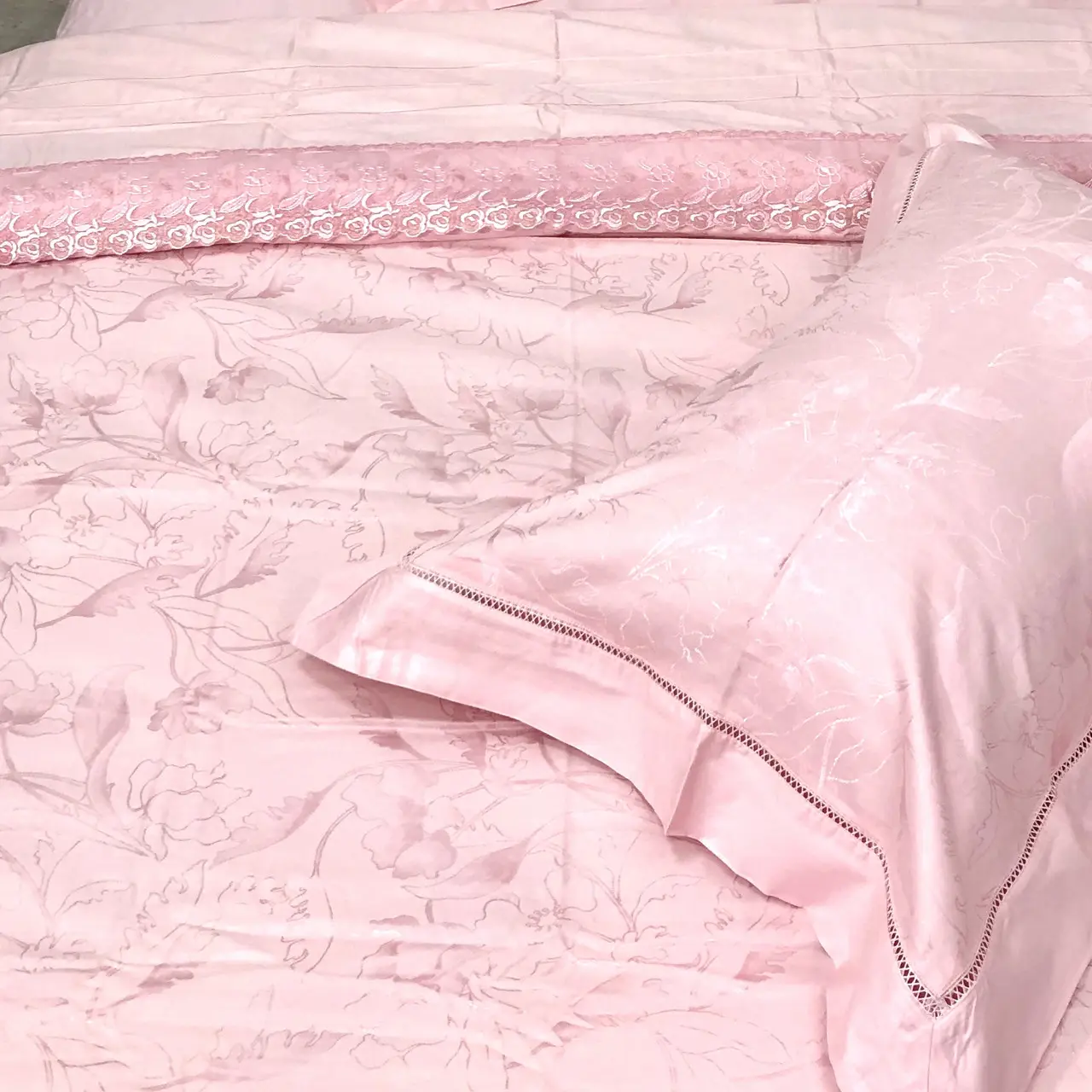 Постільна білизна Ailin жаккард з вишивкою євро 200×220 JE-99E