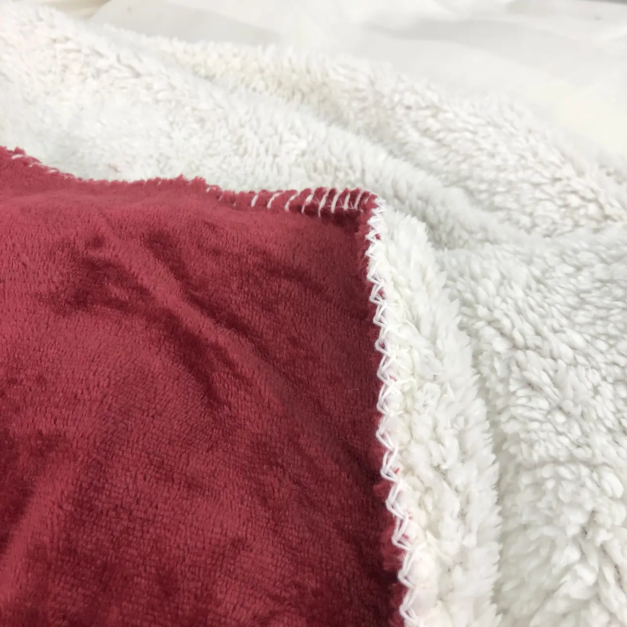 Плед покривало з овчинкою Vie Nouvelle 215×235 червоне