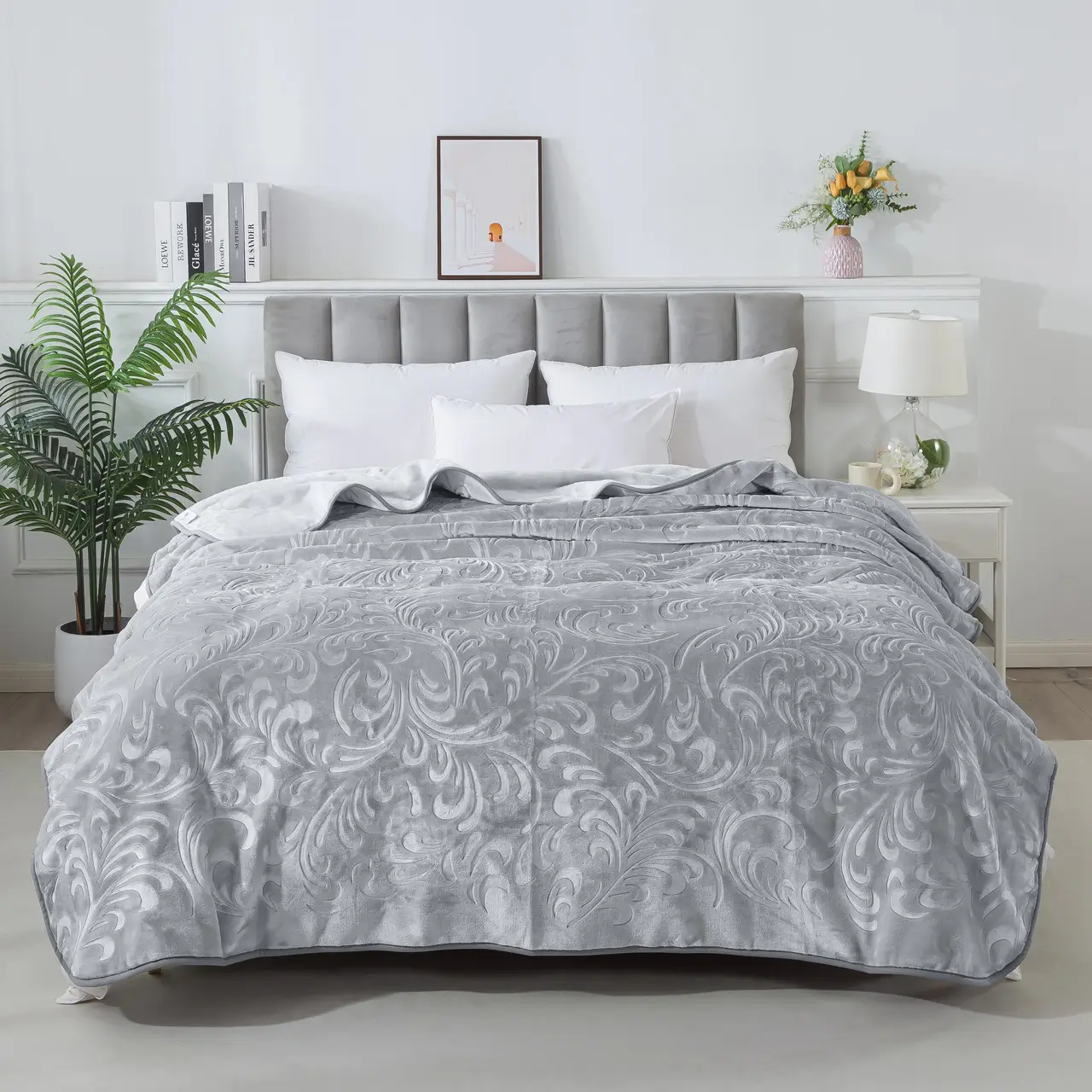 Плед велюровий з видавкою однотонний Vitas 200х240 світло-сірий D008